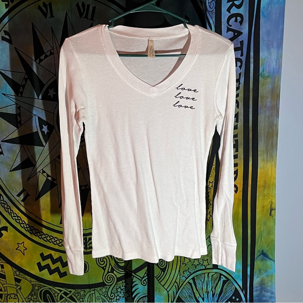 Thermal style VNeck
